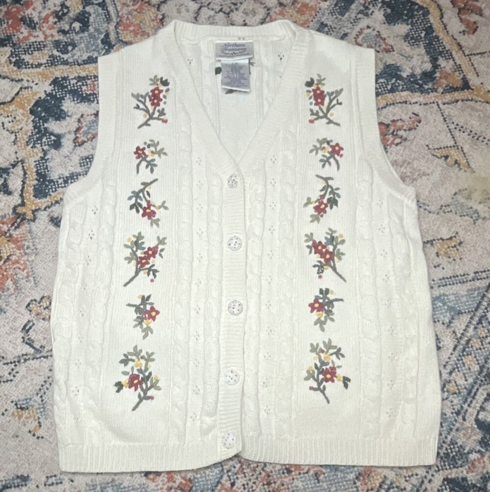 Vintage Northern Treasures Sweater Vest Women’s L Floral Embroidered Cottagecore